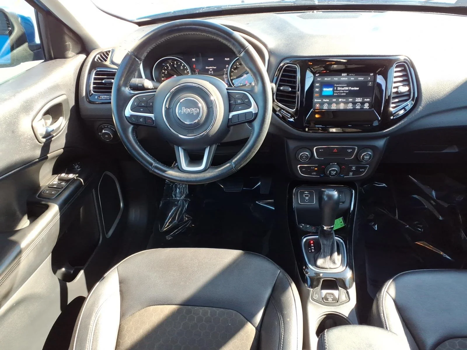 Used 2021 Blue Jeep Altitude image 3