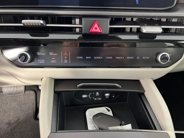 New 2027  Kia SX-Prestige image 22