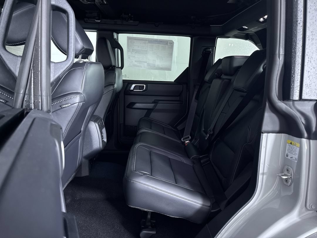 New 2026 Avalanche Gray Ford Outer Banks image 23