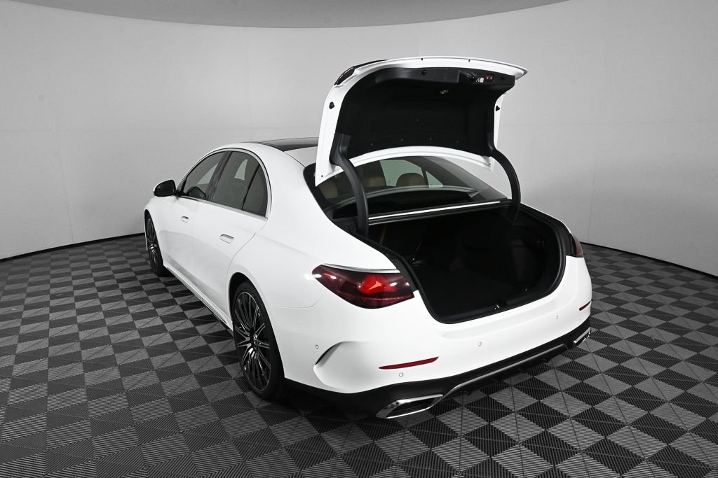 New 2026 Polar White Mercedes-Benz E 450 image 30