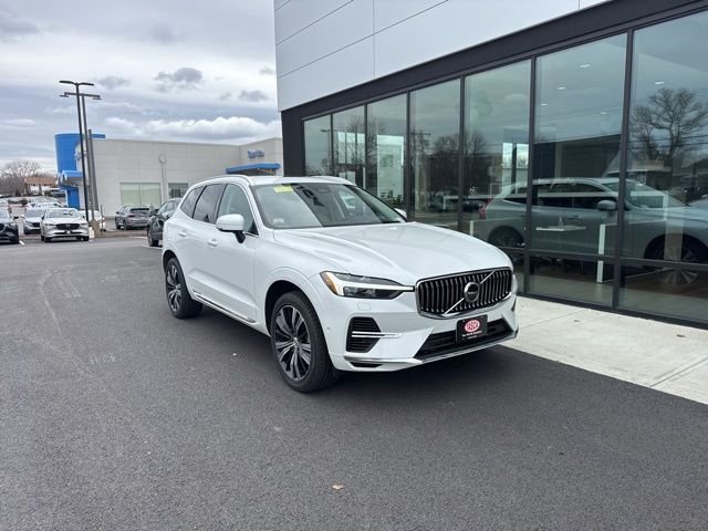 2022 Volvo XC60 Recharge Inscription Extended Range eAWD