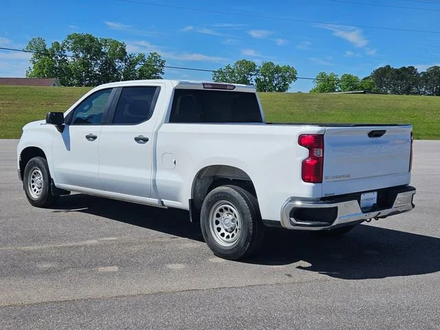 Used 2022 Summit White Chevrolet WT image 3