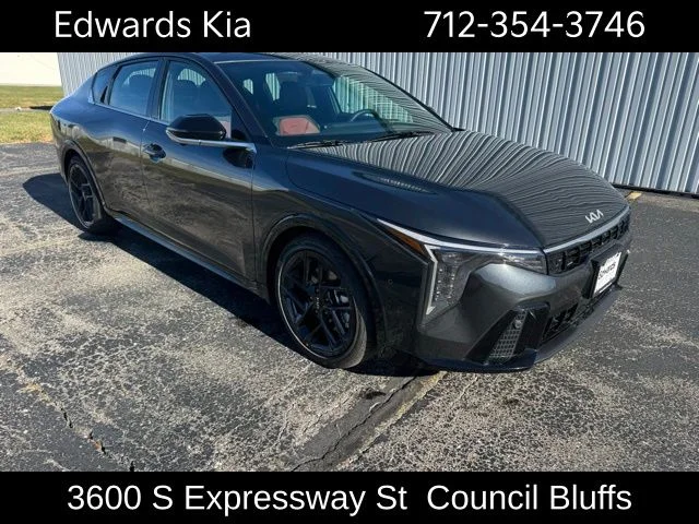 New 2025 Kia K4 GT-Line Turbo 4D Sedan in Council Bluffs #K251829