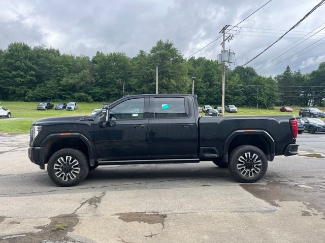 Used 2024  GMC Denali Ultimate image 9