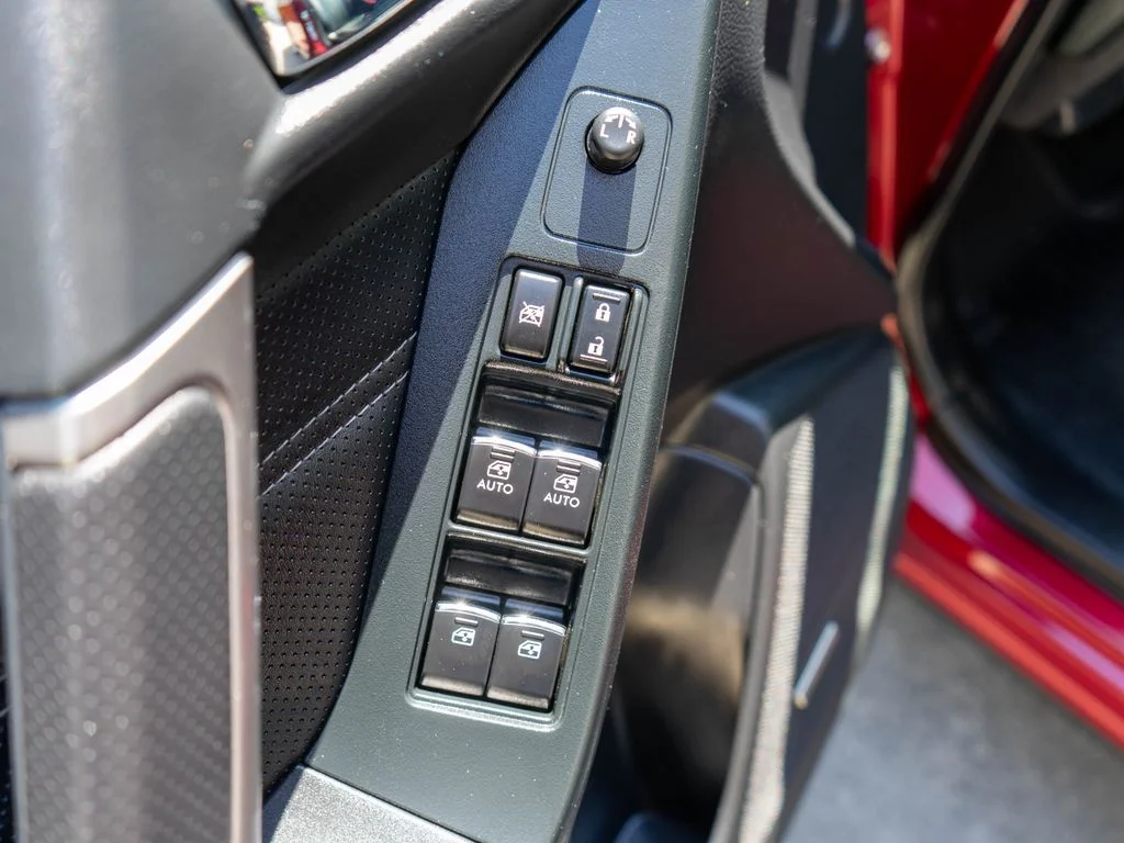 Used 2018 Red Subaru 2.5i Touring image 18
