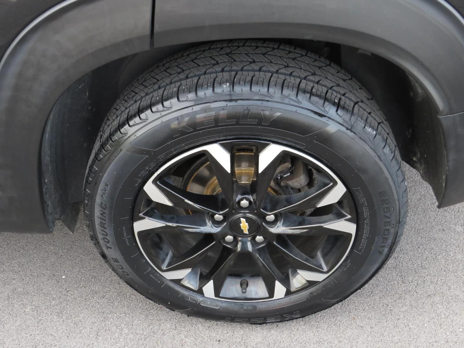 Used 2021 Mosaic Black Metallic Chevrolet LT image 21