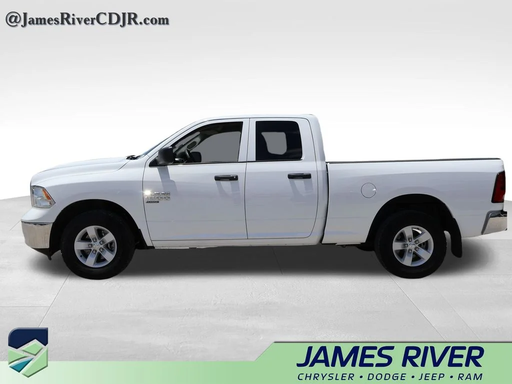 Used 2023 White Ram SLT image 2
