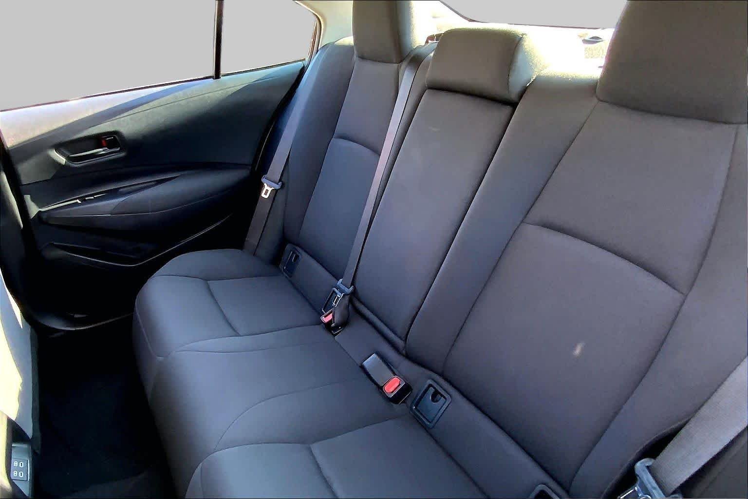 Used 2025 Ruby Flare Pearl Toyota LE image 20