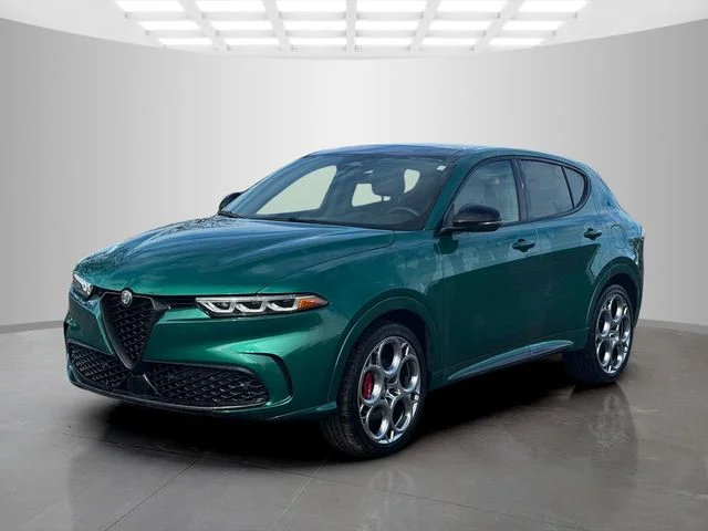 Used 2025  Alfa Romeo Special Edition Tributo Italiano image 3