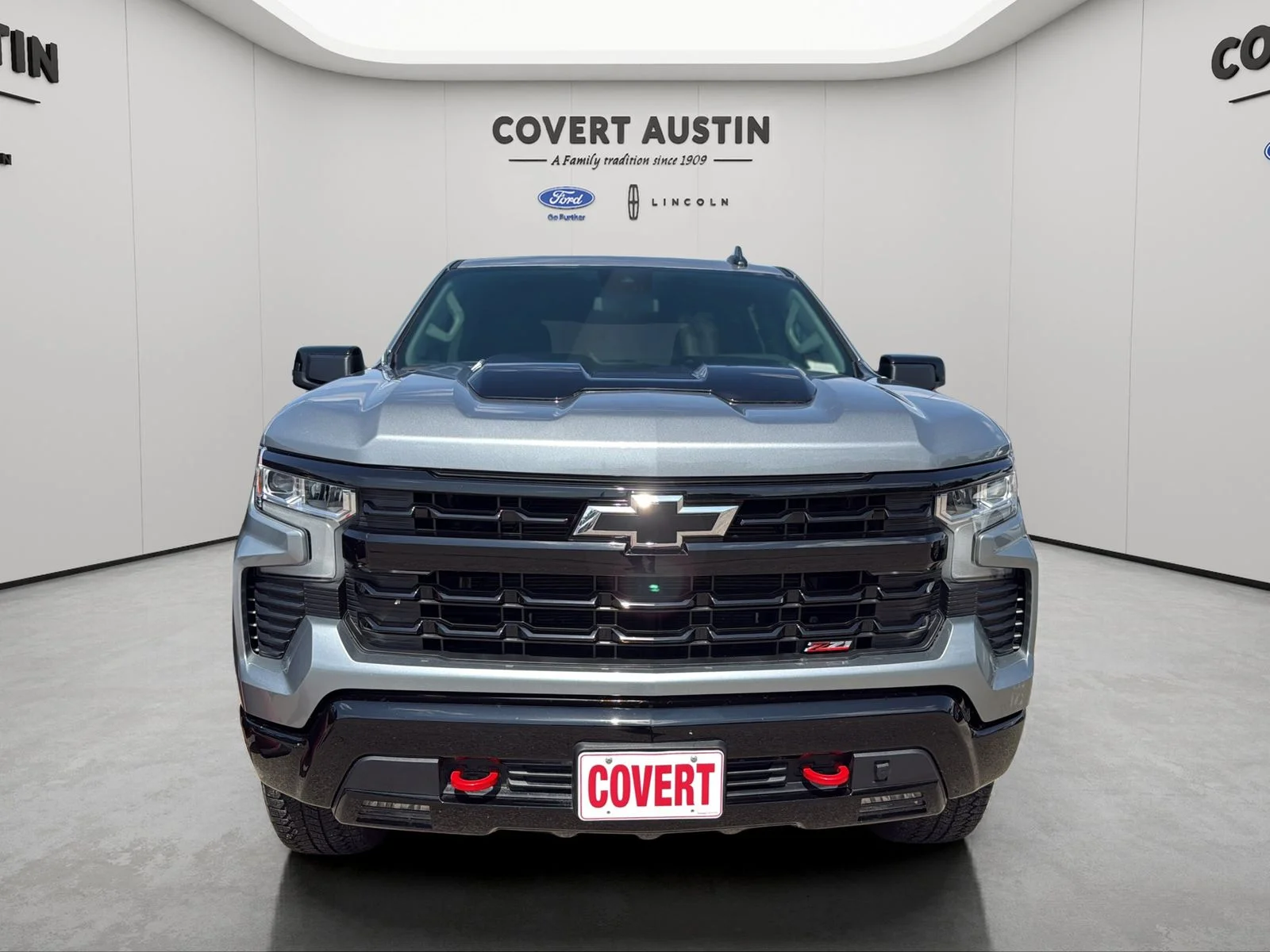 Used 2026 Gray Chevrolet LT Trail Boss image 8