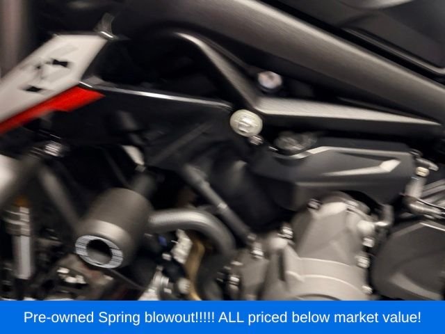 Used 2018 Black Triumph motorcycle image 30