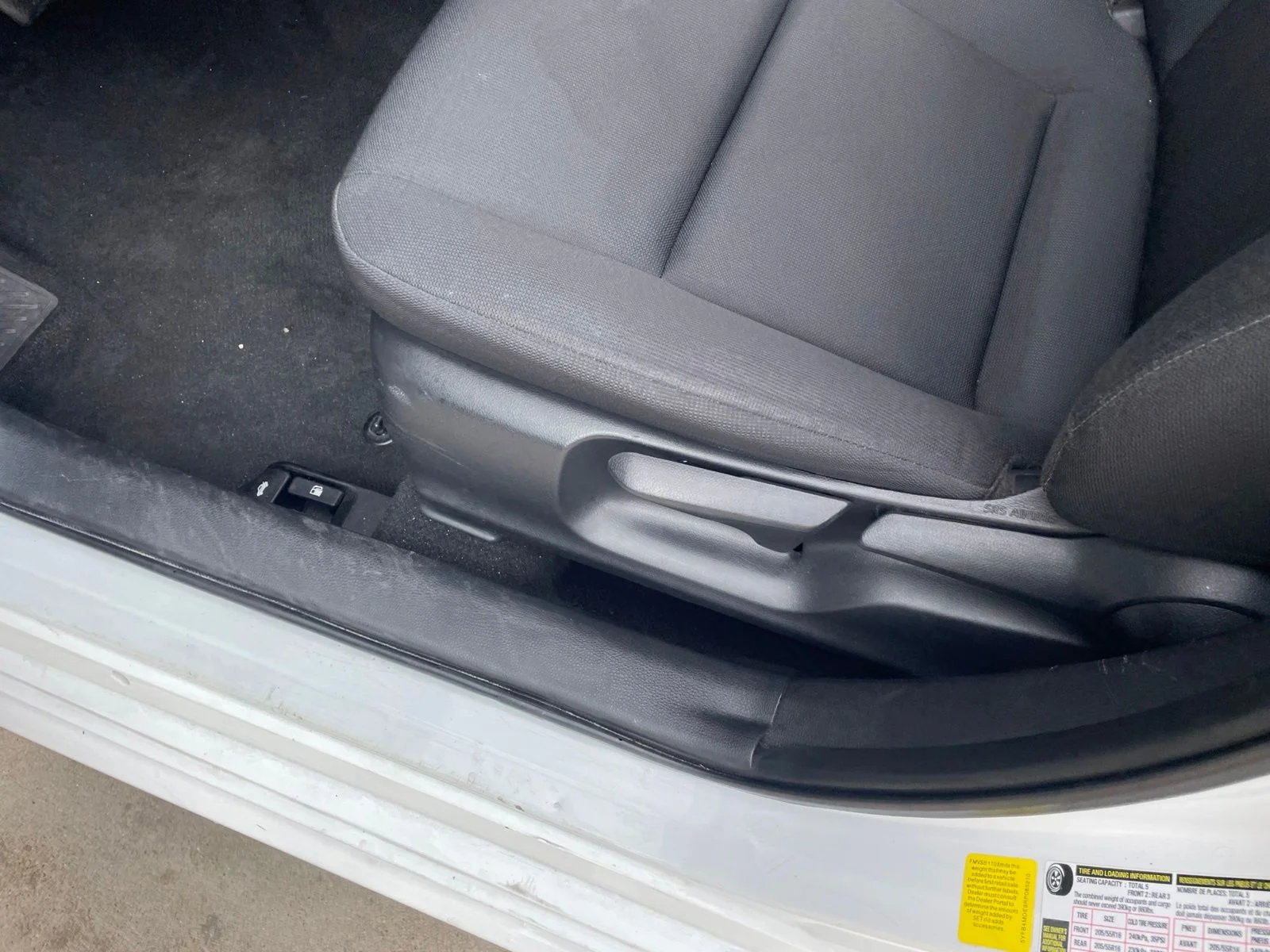 Used 2024 White Toyota LE image 20