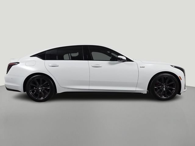 New 2026 Summit White Cadillac V-Series image 7
