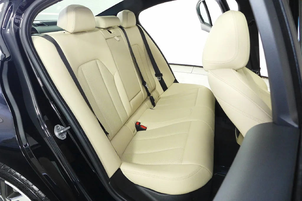 Used 2026 Black BMW 330i image 20