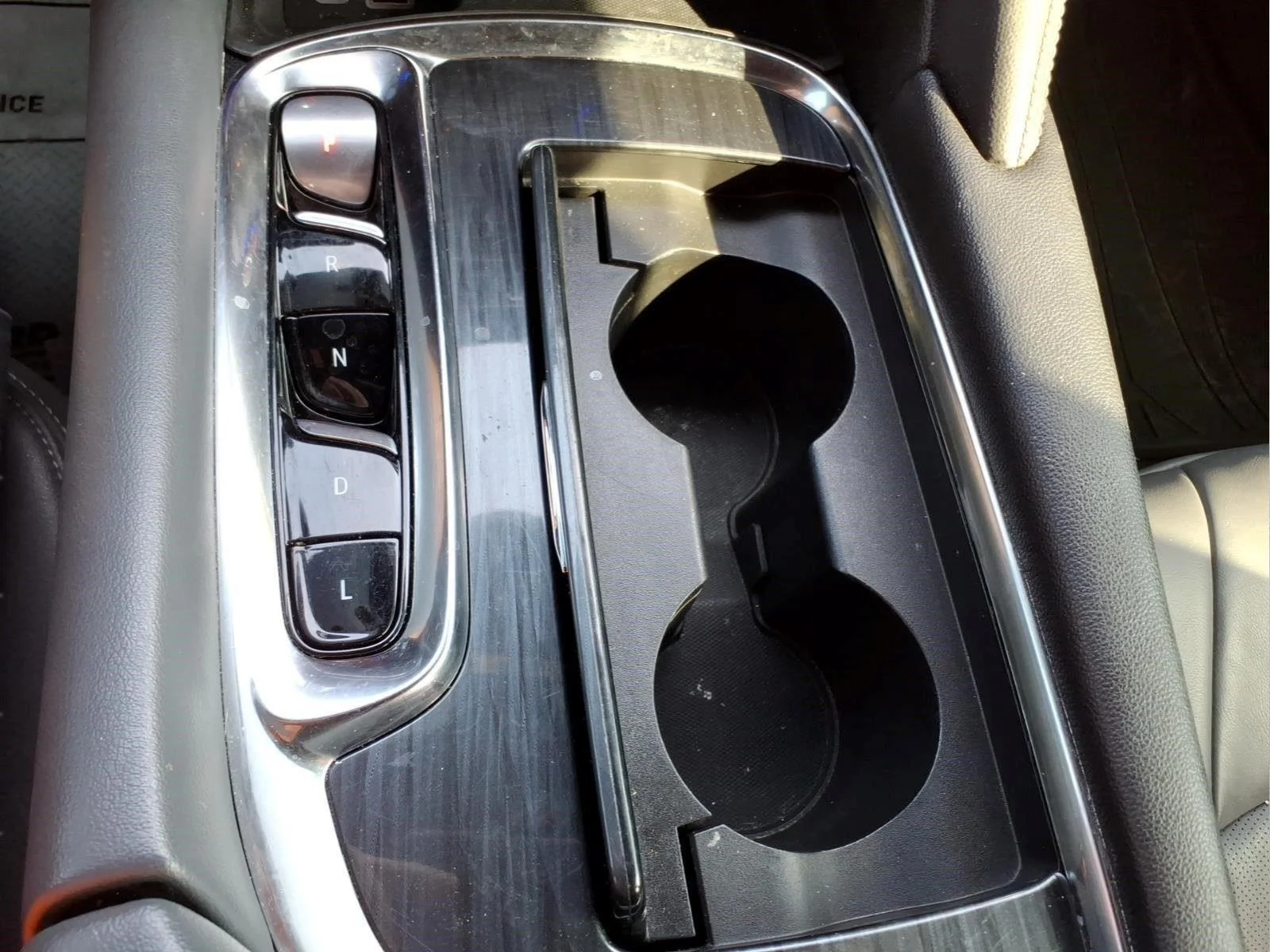 Used 2024 Moonstone Gray Metallic Buick Essence image 26