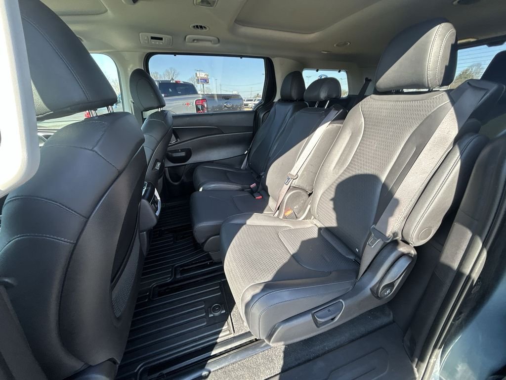 Used 2025 Blue Kia SX Prestige image 29