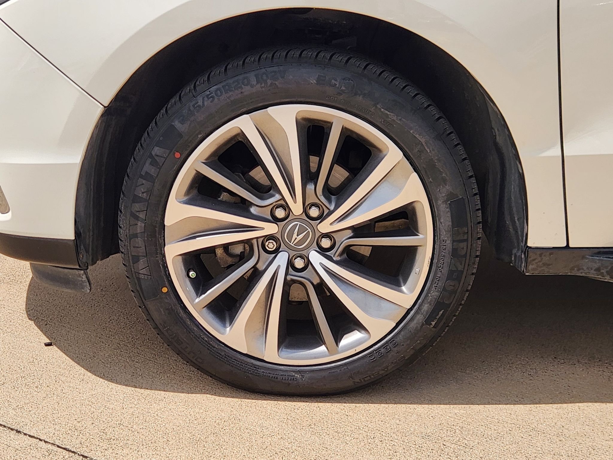 Used 2017 White Diamond Pearl Acura w/Technology Pkg image 11