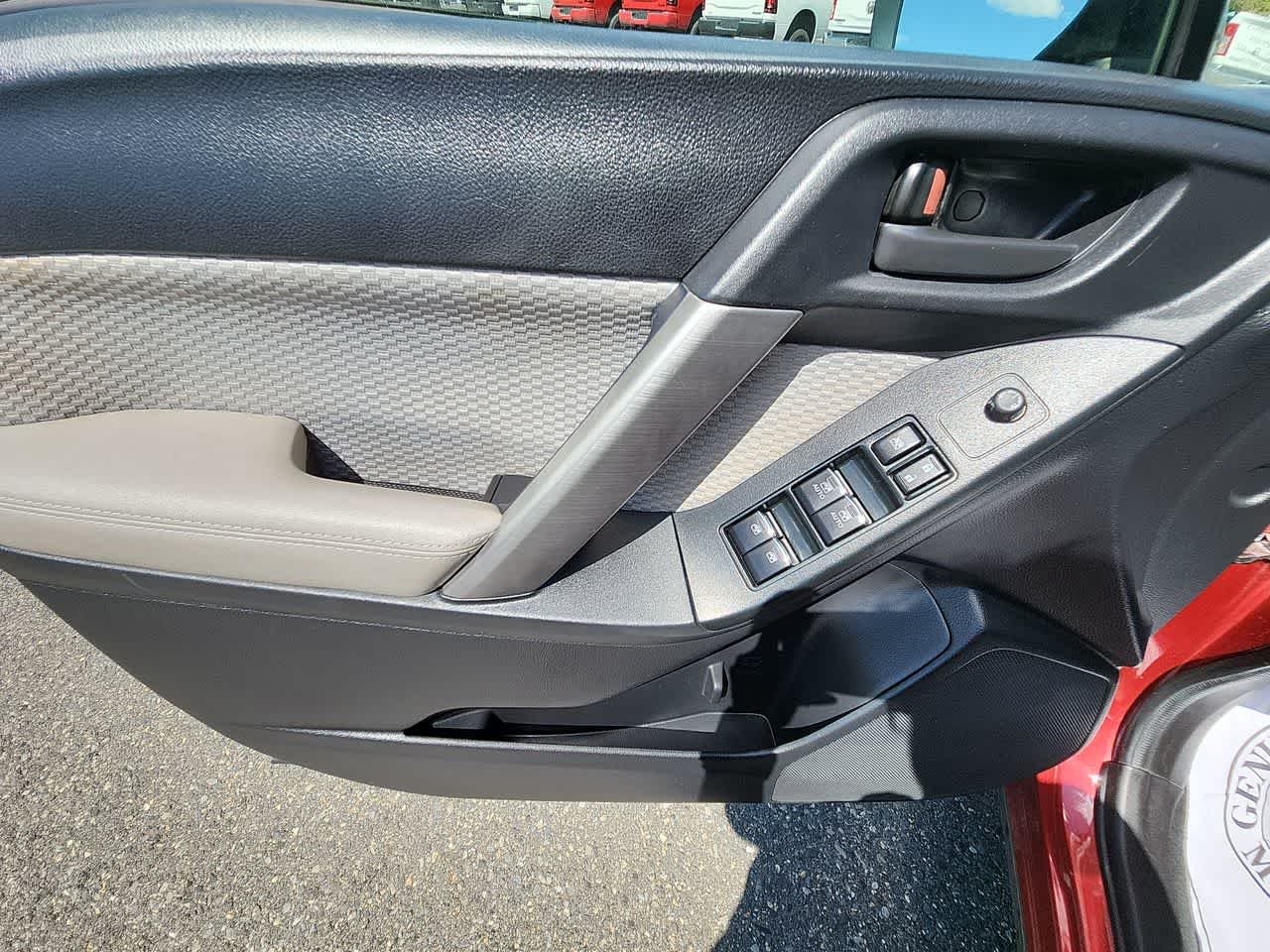 Used 2018 Venetian Red Pearl Subaru Premium image 24