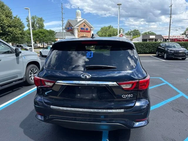 Used 2019 Hermosa Blue INFINITI LUXE image 6
