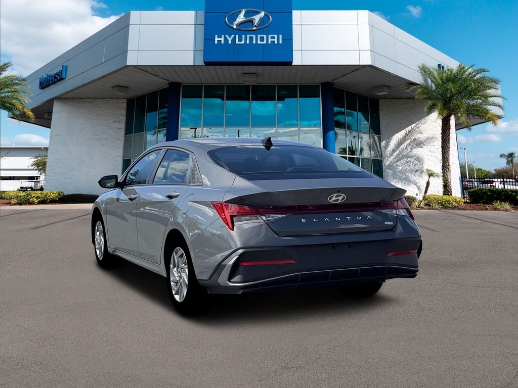 New 2026 Gray Hyundai Blue image 25