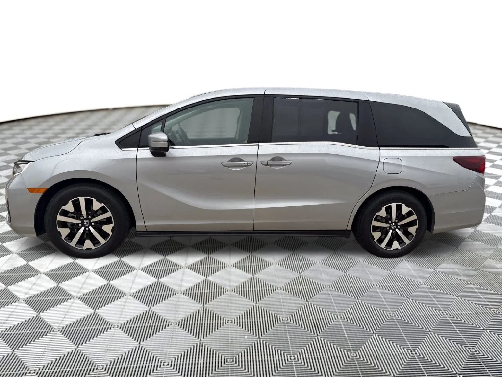 2025 Honda Odyssey EX-L - Photo 2