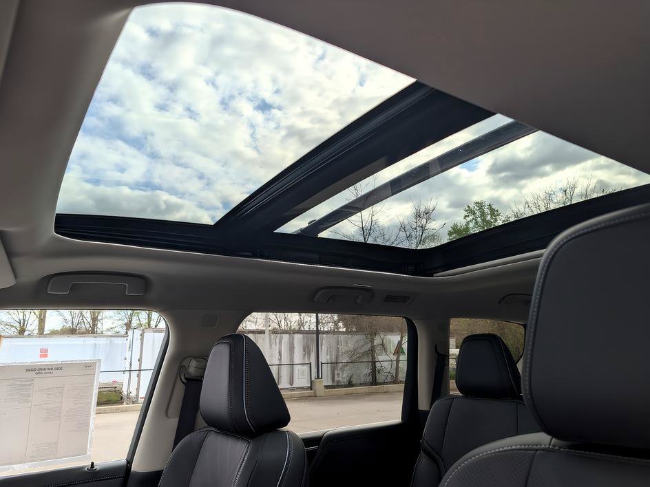 Certified Used 2026 Dynamic Metal INFINITI LUXE image 19