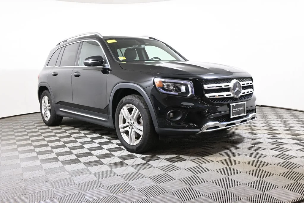 Certified Used 2023 Black Mercedes-Benz GLB 250 image 9