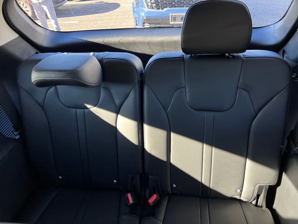 New 2026 Black Kia S image 29