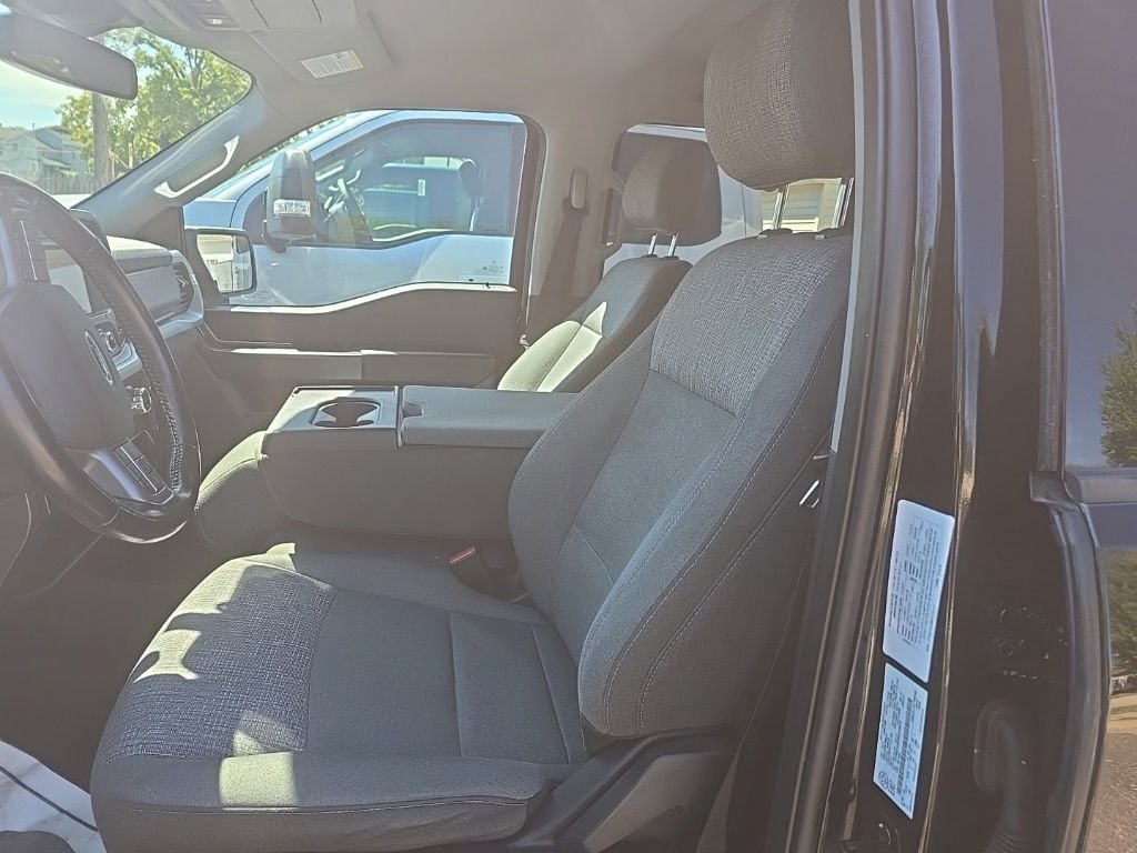 Used 2021 Agate Black Metallic Ford XLT image 14