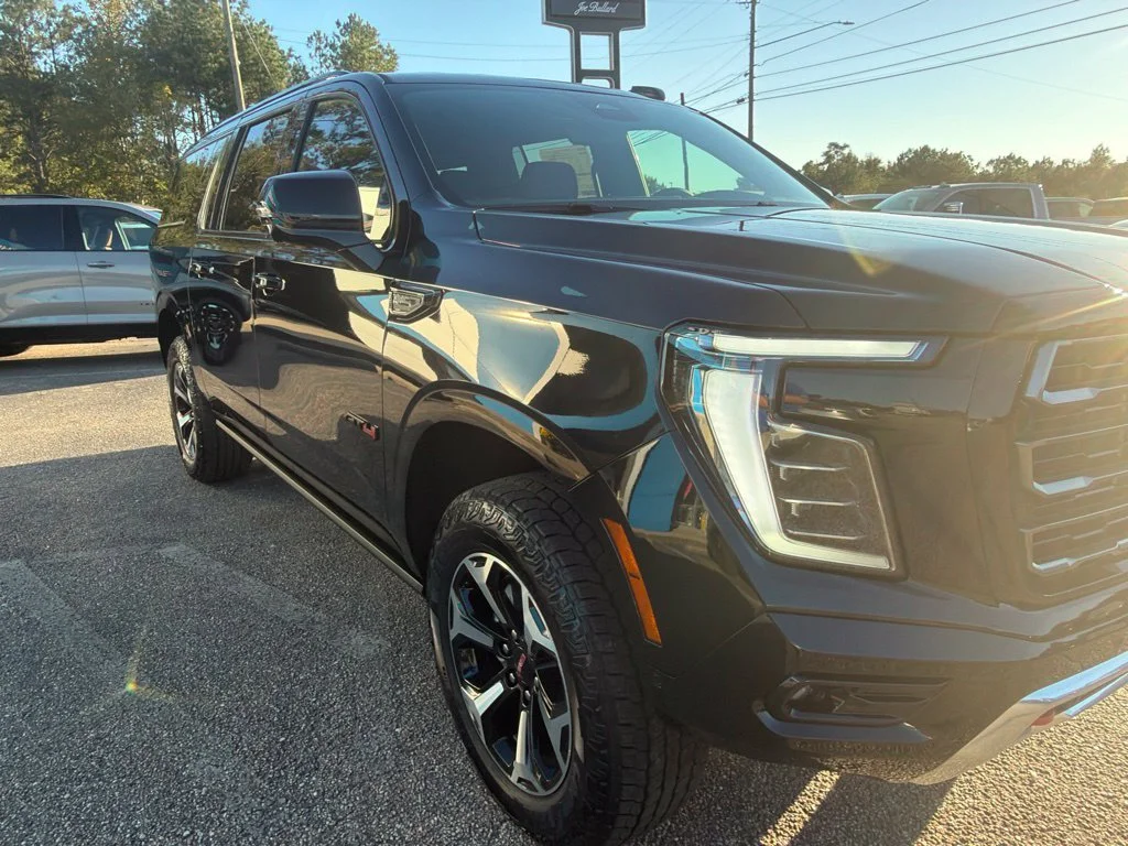 New 2026 Onyx Black GMC AT4 image 6