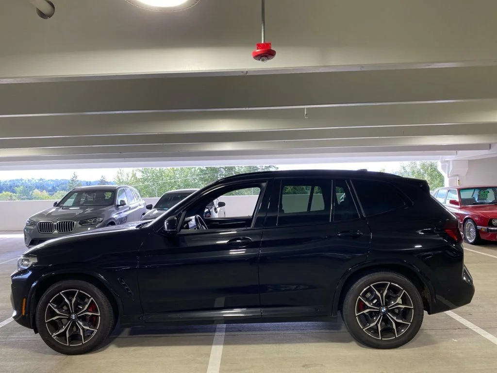 Used 2022 Black Sapphire Metallic BMW M40i image 3