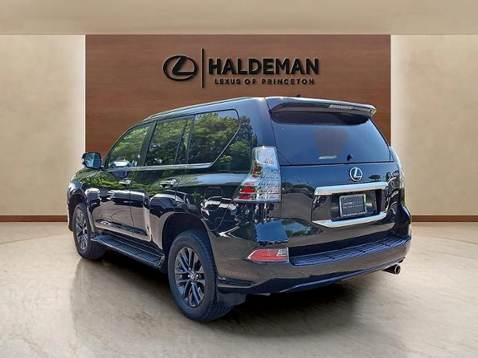 Used 2023 Caviar Lexus Premium image 4