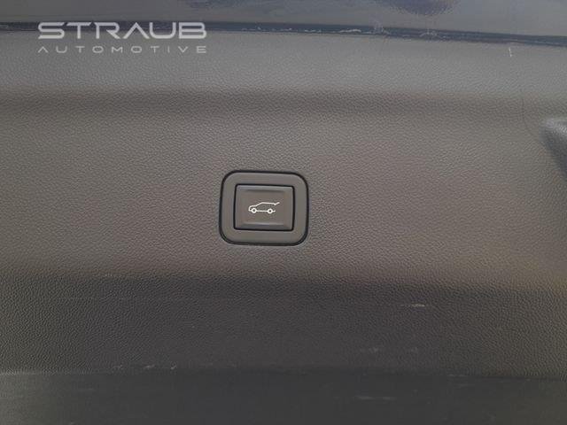 Used 2024 Black Chevrolet Z71 image 64