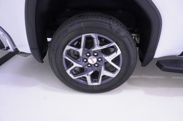 2026 GMC Sierra 1500 SLT - Photo 6