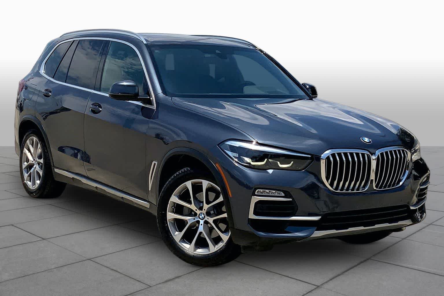 Used 2019 Arctic Grey Metallic BMW xDrive40i image 5