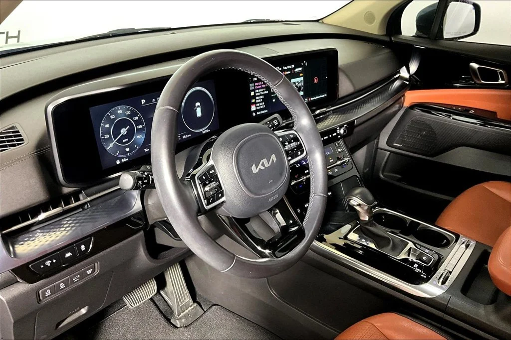 Certified Used 2023 Astra Blue Kia SX Prestige image 10