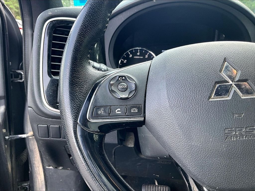Used 2019 Gray Mitsubishi  image 20