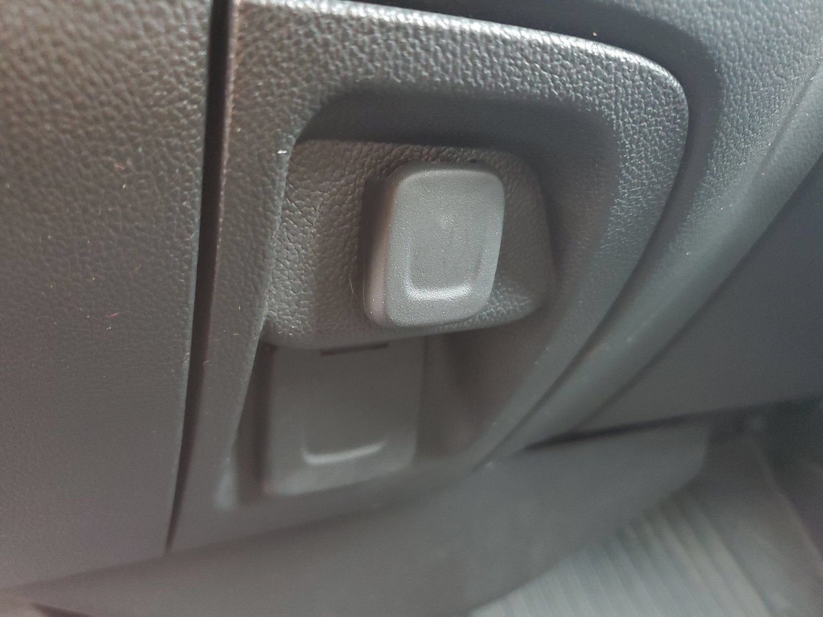Used 2019 Red Chevrolet LT image 24