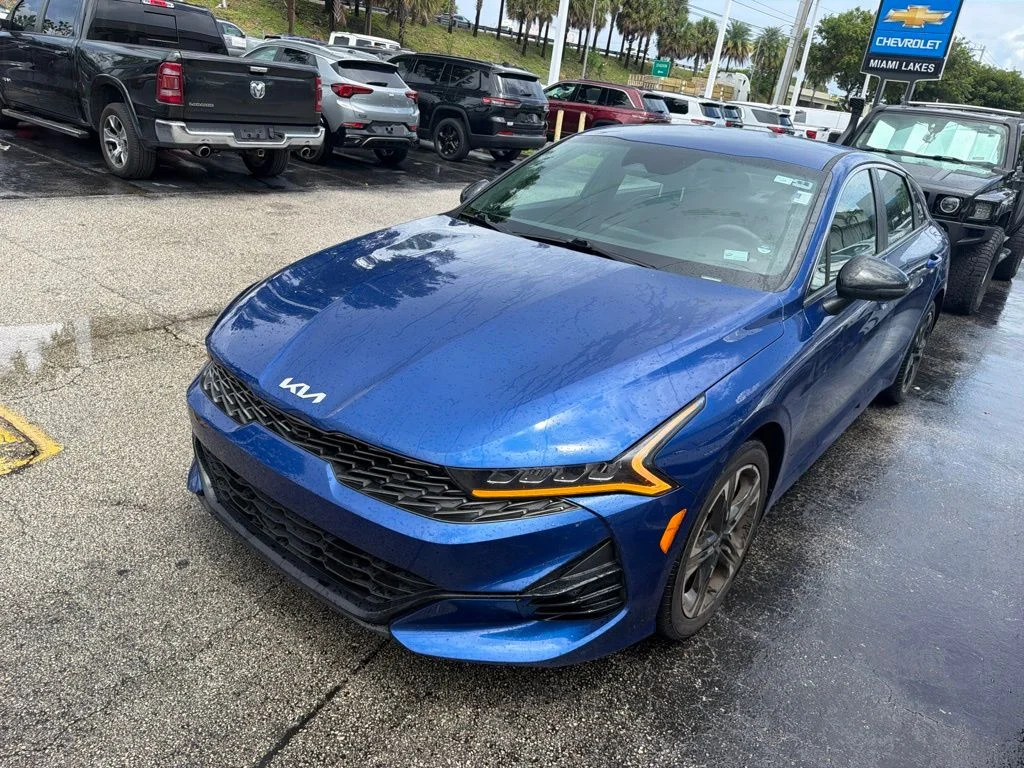 Used 2024 Sapphire Blue Kia GT-Line image 9