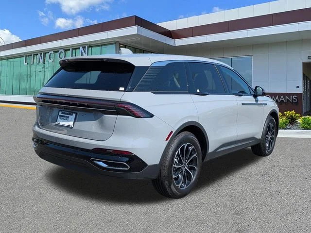 New 2026 Gray Lincoln Premiere image 4