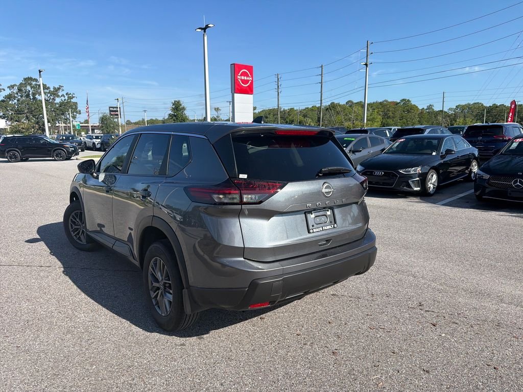 New 2026 Gray Nissan S image 5