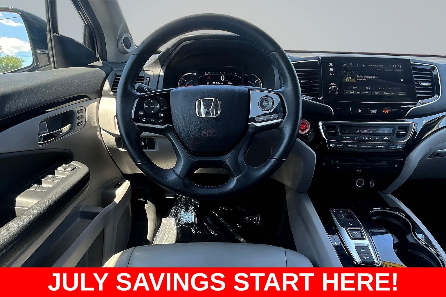 Used 2020  Honda Touring image 9