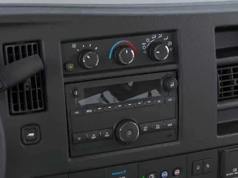 New 2025 Quicksilver Metallic GMC LT image 15