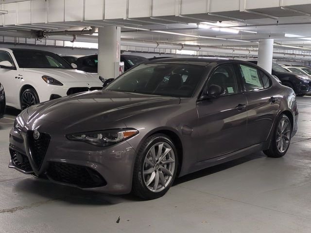 New 2026 Vesuvio Gray Metallic Exterior Paint Alfa Romeo Sprint image 3