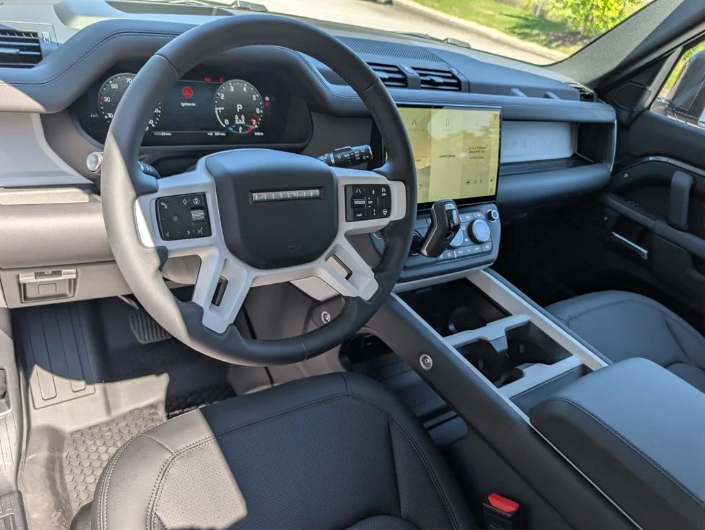 New 2026 Carpathian Grey Land Rover S image 4