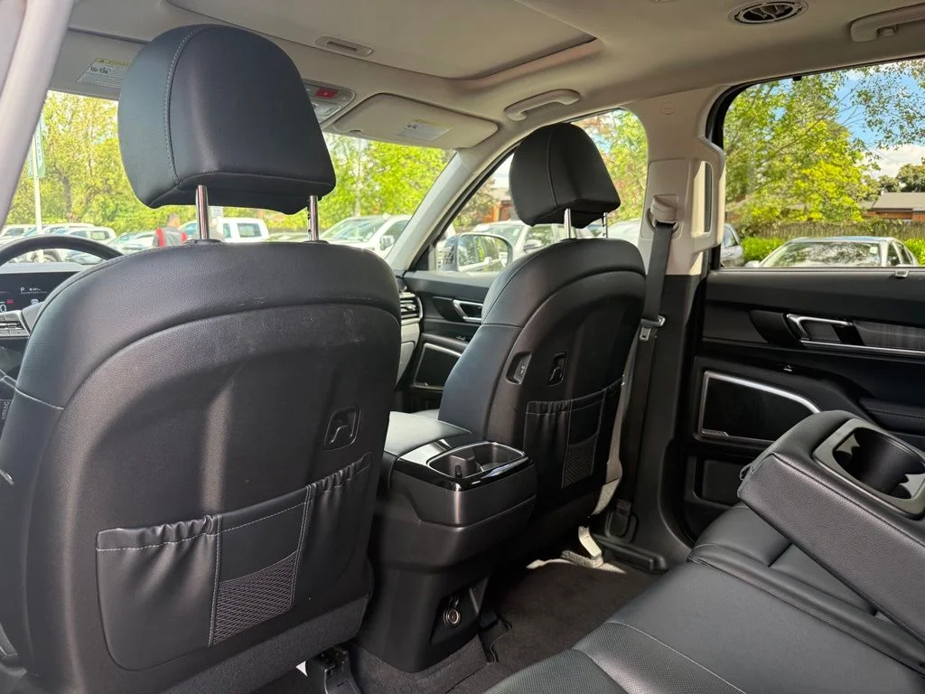 Used 2024 Black Kia EX image 17