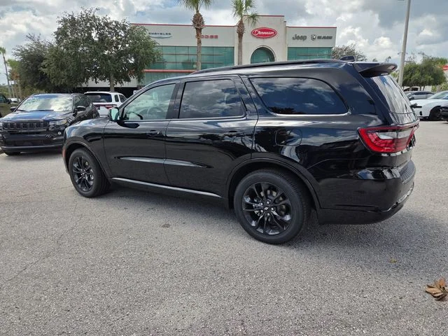 New 2026 Diamond Black Clear-Coat Exterior Paint Dodge GT image 10
