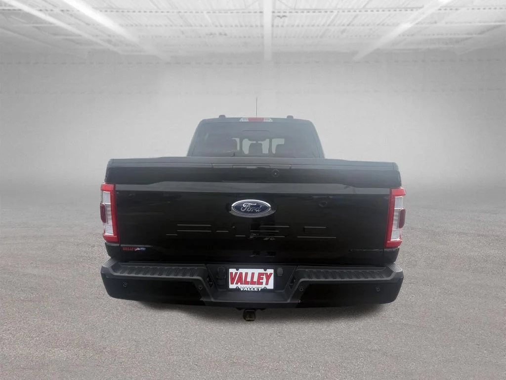 Used 2023 Black Ford Lariat image 7