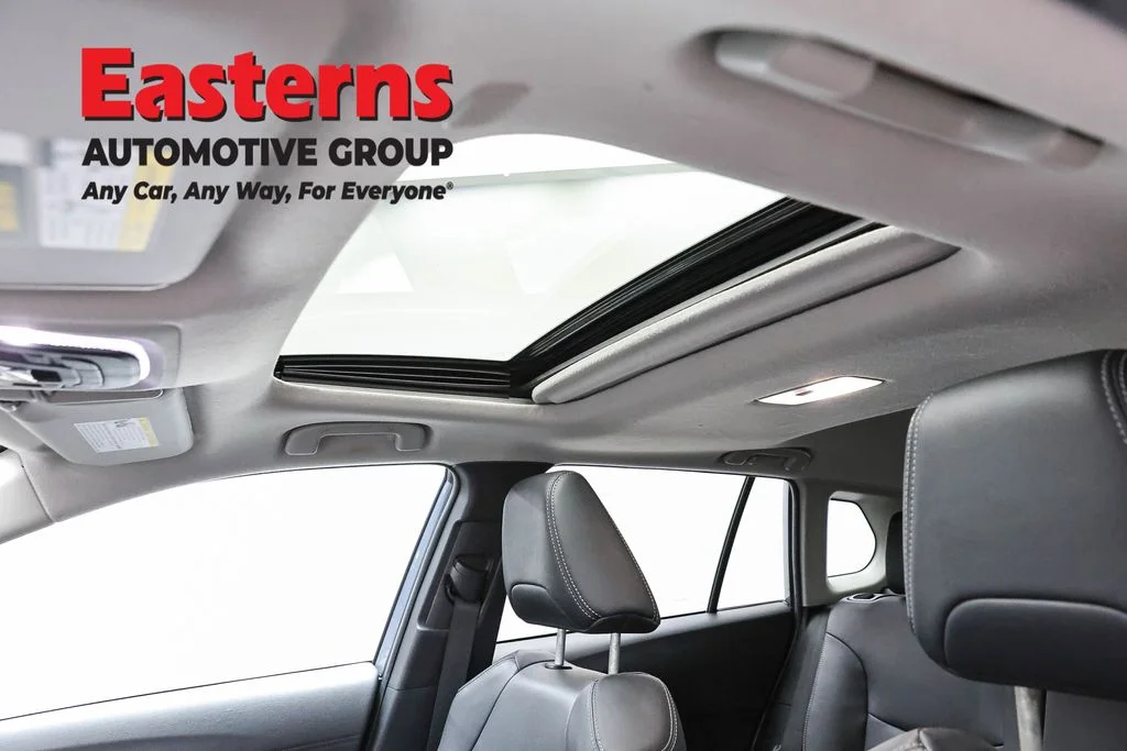 Used 2022 Gray Toyota XLE image 34