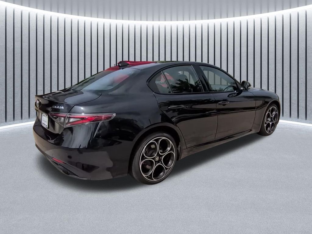 Used 2024 Black Alfa Romeo Veloce image 18